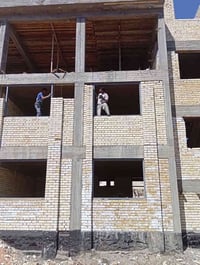 خلفه ابنه هذا رقمي 07711886495