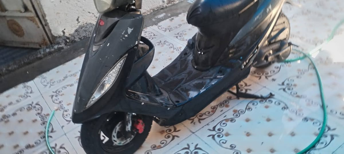 كامكو للبيع السعر 175
الدراجه شغلاه سلف وهندر
فقط صحفت الهندر فاطره.
***********
العوان البصره شارع) التجاري
ابيع طافيه تجيب وياك مصلح وافحص مكينه فوال
