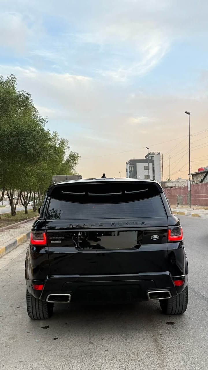 السلام عليكم
للبيع 

رانج روفر سبورت اوتوبايكرافي 

موديل 2019 سوبر جارج 8 سلندر 

Range Rover Sport Autobiography V8 Supercharged p525

موديل 2019 

السياره وارد اوربي الماني كلين تايتل

  ماشيه 51  الف كيلو

  .ابواب ٤ شفط 

.دواسه اوتو كهرباء 

.المقاعد الامامي والخلفي تدفئة وتبريد

بروجكتر عرض سرعة 

.مقاعد امامية مساج وتدليك بوضعيات مختلفة

.تدفئه ستيرن 

.اناره محيطيه متغيرة

.وانارة داخليه مخفية ملونة

.وضعيات قيادة رياضية خاصة

Dynamic sport

.جكات تحكم 

.صندوق كهرباء 

.ثلاجة وثلاجة اكواب

.تحديد مسار 

.نقطه عمياء 

.رادار امامي + خلفي + جانبي 

‎.بانوراما 

.مري شفط اوتو 

.شاشه متحركة تدعم ابل كار + اندرويد اوتو 

شاشات خلفية تحكم لمس 

‎.ستيرن كهرباء

.خزن ميموري 

.كشنات كهرباء 

.الداخل تو كلر

احمر اسود 

.اناره ترحيبيه بالمري

.كامرات 360

.بصمة عدد ٢

.كشنات جلد تبريد + تدفئة

.داتا شو

.لايت زنون +لد

.كشافات 

السعر 47500 وبيها مجال بسيط
***********
