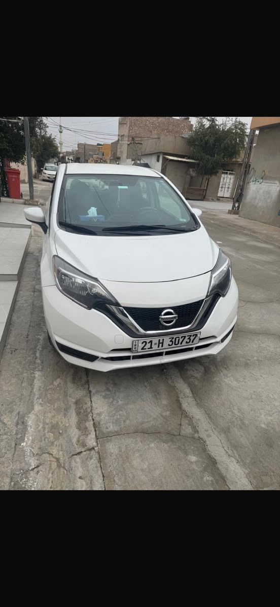 سياره نيسان فيرسا نوت شرط كير ومكينه ورقم جديد ***********
