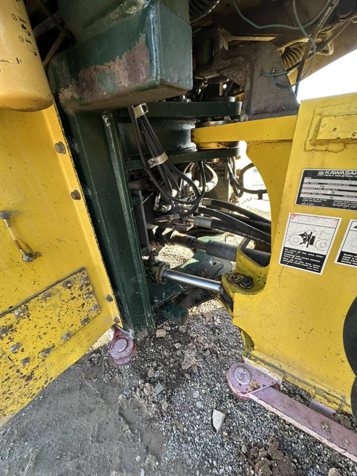 ئەم شۆفڵە بۆ فرۆشتن کەواساکی حەجم 80z مۆدیلی 1999 رەقەم سلیمانی سەنەوی بەناوی خۆمانەوەیە هەمو گیانی بەشەرت شۆفڵەکە جائیزە رەقەم تەلەفون ***********و***********
