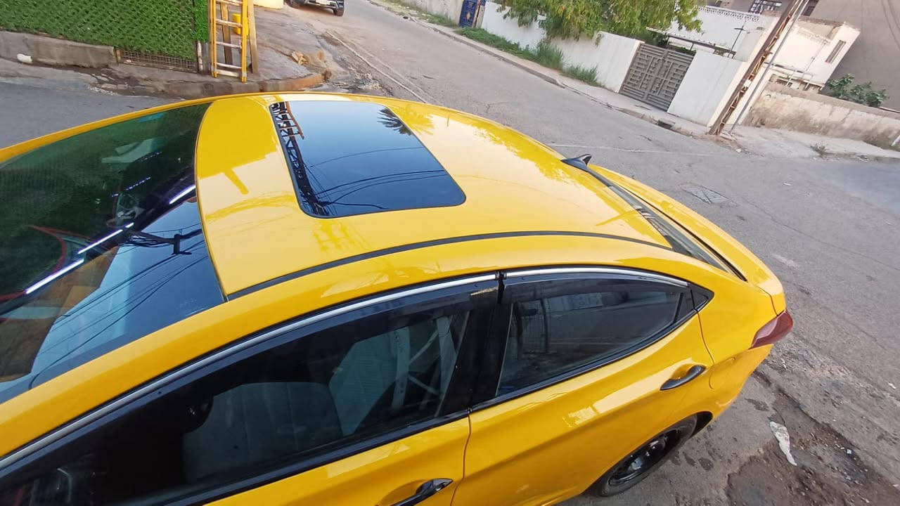 سلام عليكم 
النترا 2016 سياره جديده تعمير كامل على ايدي صدر جديد منضومة تبريد محرك قبل شهر شاده مال حاويه تخم تاير جدد
ماشيه ١٢٤ كيلو ب ١٢٠ وبيها مجال 
***********
