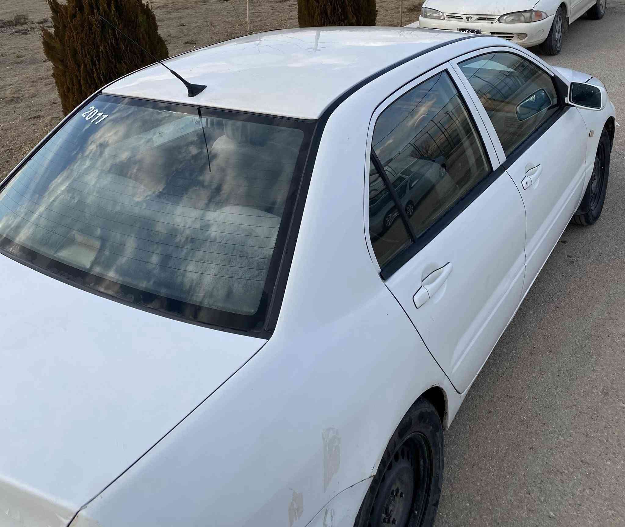 ‎﷽‎‬
لانسەر مۆدیل٢٠١١

مەکینە گەورە

گێڕ تۆماتیک دەبل گێڕ 

گێڕ و مەکینە و کارەبایی بەشەرت

تەبرید سارد و گەرم 

رەقەم جنوب سەنەوی ئەسڵی لەگەڵە

پاکانەی هەولێری بۆ کراوە 

بێ کێشەو بێ مەسرەف

58 معامەلە

***********
قەلادزی
