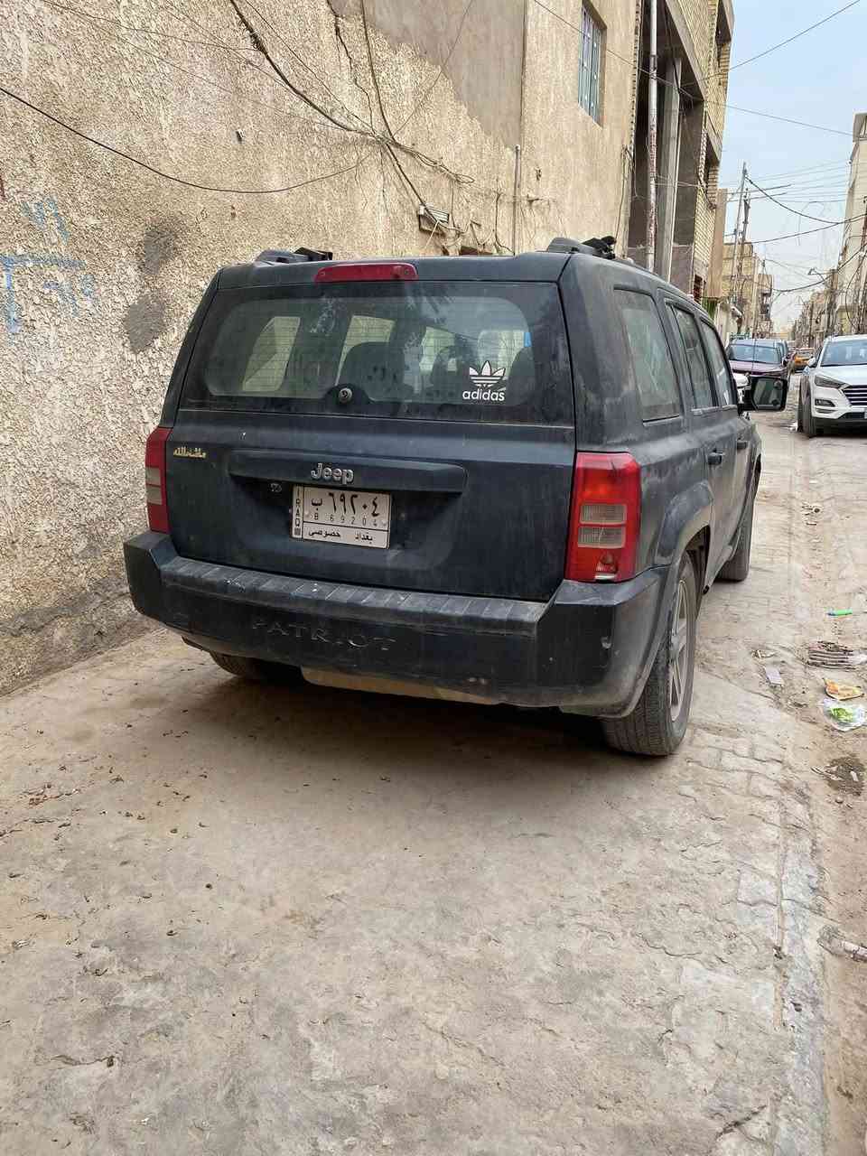 السلام عليكم
جيب باتريوت 2008 للبيع مال تعمير  السيارة يحتاجلها صبغ وصدرها منتهي وترتيبات صوندة مال تبريد راديتر بي نضوح قاعدة فيول بامب اعتذر عن المراوس بيع فقط 
السعر ٤٥ ورقة وبيها مجال بسيط 
السيارة باسمي رقم بغداد الماني سنوية وهزة ٢٠٢٧ 
للتواصل على الخاص بالماسنجر لا يوجد رقم هاتف 
مكاني بغداد قرب ساحة اللقاء


**إذا كنت صاحب هذا الإعلان وتريد حذفه لأي سبب، رجاءا أرسل رسالة إلى الدعم الفني**