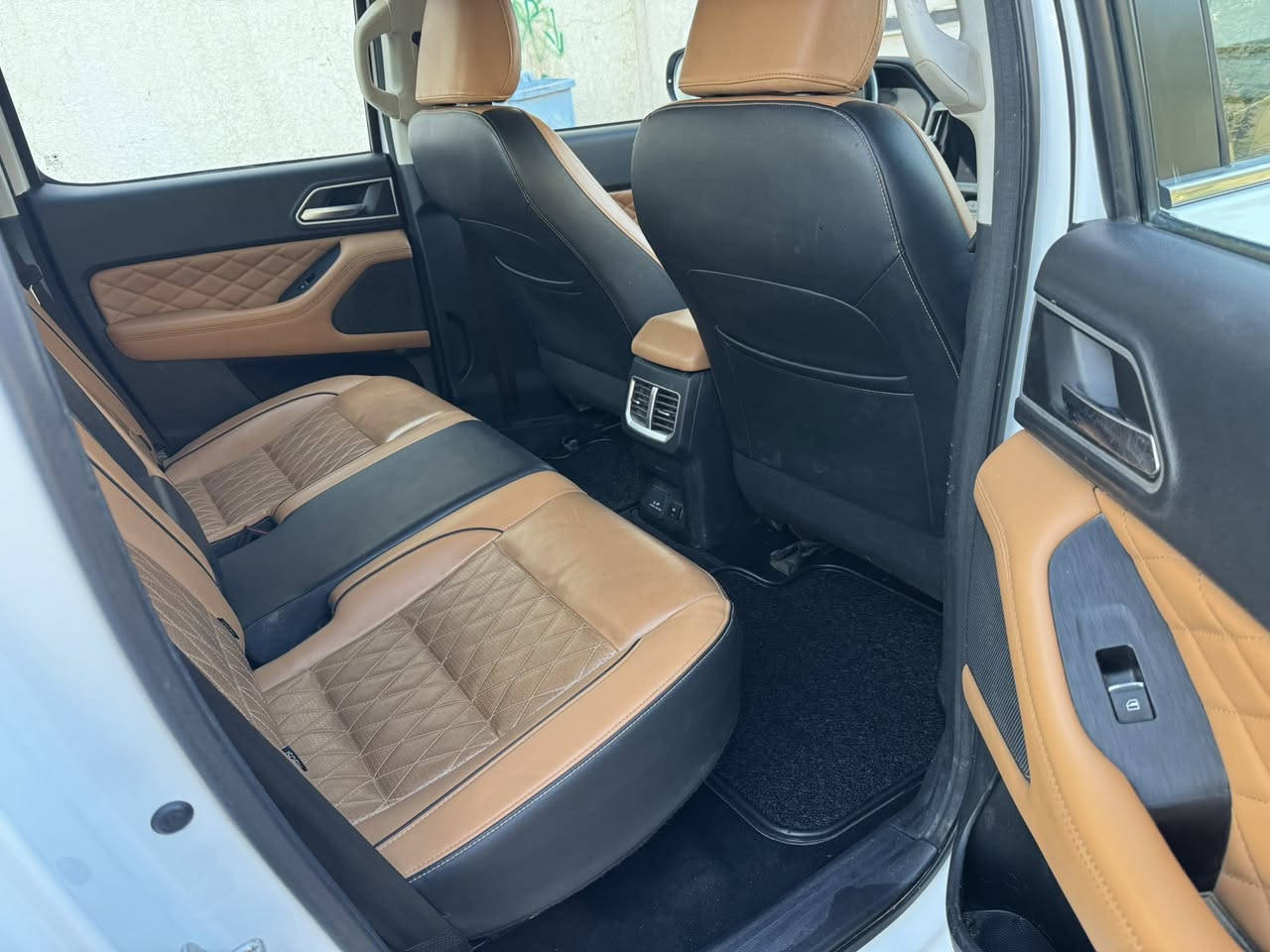 السلام عليكم باور موديل 2023 رقم اربيل سنويه هزه جديدة تحويل مباشر فول مواصفات ماشية 101 الف كيلو السيارة بانزين للاستفسار اكثر الاتصال ***********☎️*********** عنوانها كربلاء سيف سعد السعر 155 ورقه
