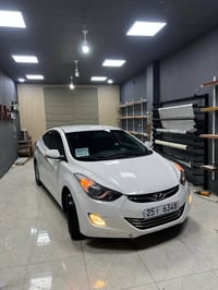 إلانترا • ٢٠١١ • ٢٥٠٠٠٠كم