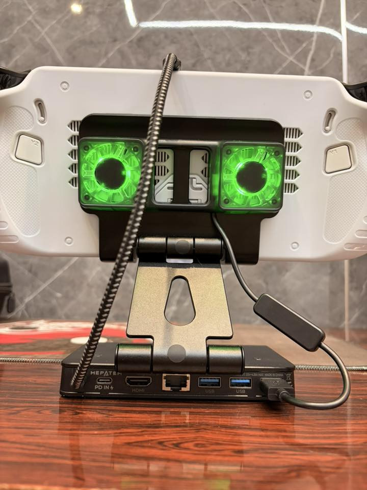 سلام عليكم
legion go s 
نظافة 100% مواصفاتة معروفة 
ملحقاته كفر بي ستاند + قاعدة دوك ستيشن بيه مراوح منافذ display + hdmi + usb + usb c + جنطة للجهاز + لاصق شاشة واحد بالجهاز وواحد احتياط 
(نظام الجهاز وندوز ) 
السعر المطلوب 750 الف 
مكاني بغداد الكرخ 
***********
