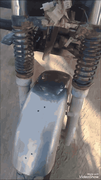 سلام عليكم ستوته لبيع 2014رقم ابيض وسنويه ركبه بيه لحيم قليل ومحركه بيه بخار بدون تنقيص نفس ما واضحه بل صوره ستوته سعره 650وبيه مجال قليل مكاني بابل مسيب ***********
