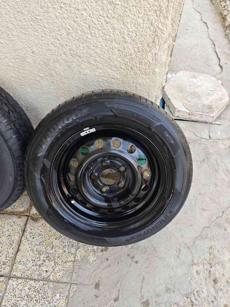 السلام عليكم ويل وتاير تخم للبيع حجم 15/65/195 مال النترا السعر 300 وبي مجال تواصل *********** موجود واتساب
