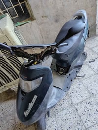 دراجه هوندا كيمكو للبيع الكهربائيات كلها شغاله تبخر اول ما تشتغل بس من...