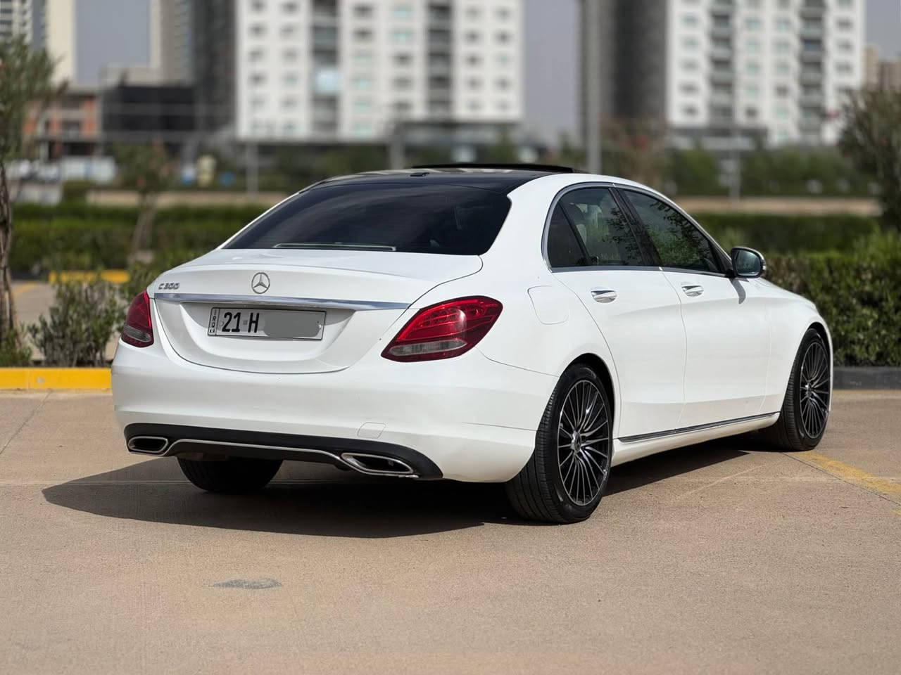 كوردی / عربی 
‎بسم الله الرحمن الرحيم
Mercedes Benz  C-300 2018  
سەیارەیەکی گەنجانە و کەشخە و  کەممەسرەف
گێڕو مەکینە بە شەرت نەکراوەتەوە و بێ کێشەیە
٤ پستۆن ٢.٠ تۆڕبۆ هێزی ٢٤١ ئەسپ مەرغووب 
سەنەوی و رەقەم تازەیە تا ٢٠٢٨ بە ناوی خۆمەوەیە
سەیارەکە تەنها بانزینی سۆپەر و ڕۆنی مارکەی بۆ بەکار هاتووە و چوار تایەو ویلی لۆکی بۆ بەستراوە 
١٥٠،٠٠٠ کم ڕۆیشتوە 

سعر 💵(( 218 )) 💵وەرەقە و معامەلە 

مواسەفات : ئەمریکی 
سڵاید و بەصمە و ماوس گەورە 
کوشن جلد و کارەبا و هیتەر و میمۆری 
شاشە و کامێرە و پێش و دوا حاسە 
ئاوێنە شەفت و فۆرمیکا  زۆر مواسەفاتی تر …

رەقەم شاصی ؛ 55SWF4JB9JU273357

چەمەلغی پێشەوەی سایەق و پەڵەیەکی بچوک بۆیاخە بێ ناو گرتن ئێرباگ شان و سوکان تەقیوە وەک شەریکە چاک کراوەتەوە و بە شەرت ✅

📍شوێن : سلێمانی 

***********☎️
ڤایبەر و واتسئاپی لەسەرە 

—0️⃣7️⃣7️⃣0️⃣2️⃣2️⃣5️⃣2️⃣5️⃣2️⃣4️⃣—

مرسيدس C300 2018  مواصفات امريكي
ماشاءالله سيارة راقية و ممتازة و الاقتصادية 
محرك ٤ سلندر ٢.٠ تيربو قوة ٢٤١ حصان مرغوب 
گير و محرك مامفتوح وكل بشرط بدو اي نقص 
سنوي و رقم جديد ٢٠٢٨ و باسمي تحويل مباشر ✅
ادامه سيارة مضبوط فقط بنزين سوبر و زيت اصلی
تخم تاير و ويل جديد و ماشي ١٥٠ الف كيلومتر 

سعر 💵(( 218 )) 💵ورقة و بيها مجال 

مواصفات: امريكي 
فتحة و بصمة و ماوس كبير 
كشن جلد و كهربائي و تدفئة و خزن
شاشة و كاميرا و حساس امامي و خلفي 
مري شفت و فورميكا و بعد هواي مواصفات…

رقم شاصي: 55SWF4JB9JU273357

بيها حادث خفيف جدا جاملخ امامي و شبر صبغ بدون دواخل ارباك ستيرن و تكمة طاك و راجع نفس بلادي بشرط ✅

📍مكان : سليمانيه 

***********☎️
فايبر و واتساب موجود السليمانية, العراق
