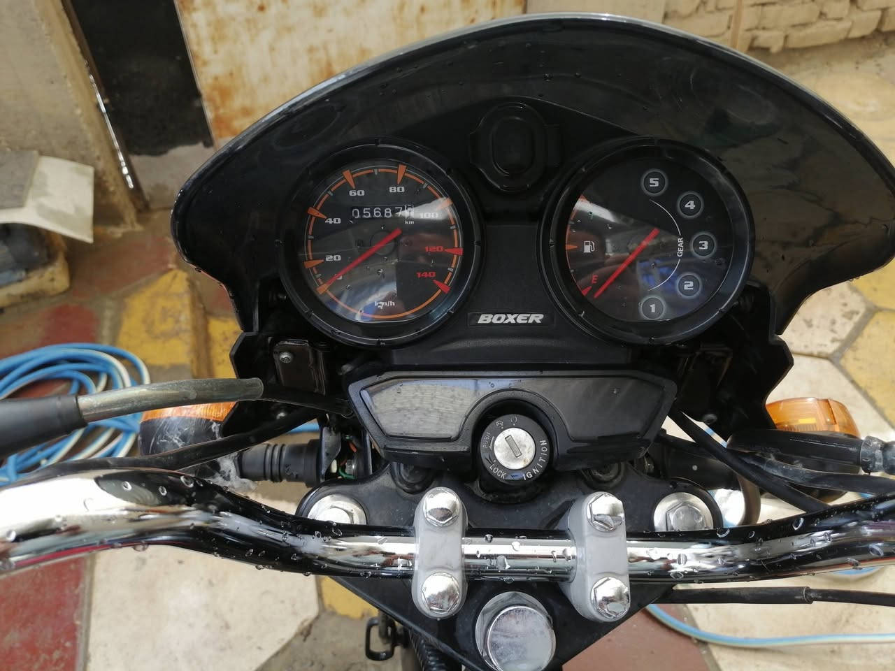 ا
السلام عليكم

بوكسر 22 مثل الصور وانظف بعد
استخدام شخصي بس اروح بيه  للعمل وارجع 

المكان الناصريه - الشطره السعر ١٧٥٠ وبيه مجال والشراي يدلل


**إذا كنت صاحب هذا الإعلان وتريد حذفه لأي سبب، رجاءا أرسل رسالة إلى الدعم الفني**