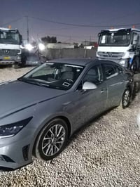 ا للبيع سوناتا 2021    2500    مواصفات لايت ٤ عدسات اربع كامرات حساسات...