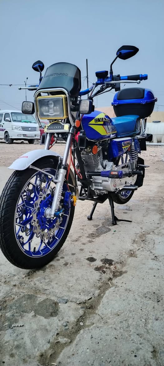 السلام عليكم دراجه سيفان. 2025 محرك 200 دبل دسك مكفوله دراجه بلحقيقه احلئ من تصوير 875 وبيها مجال قليل اي استفسار اتصال عل رقم ***********
