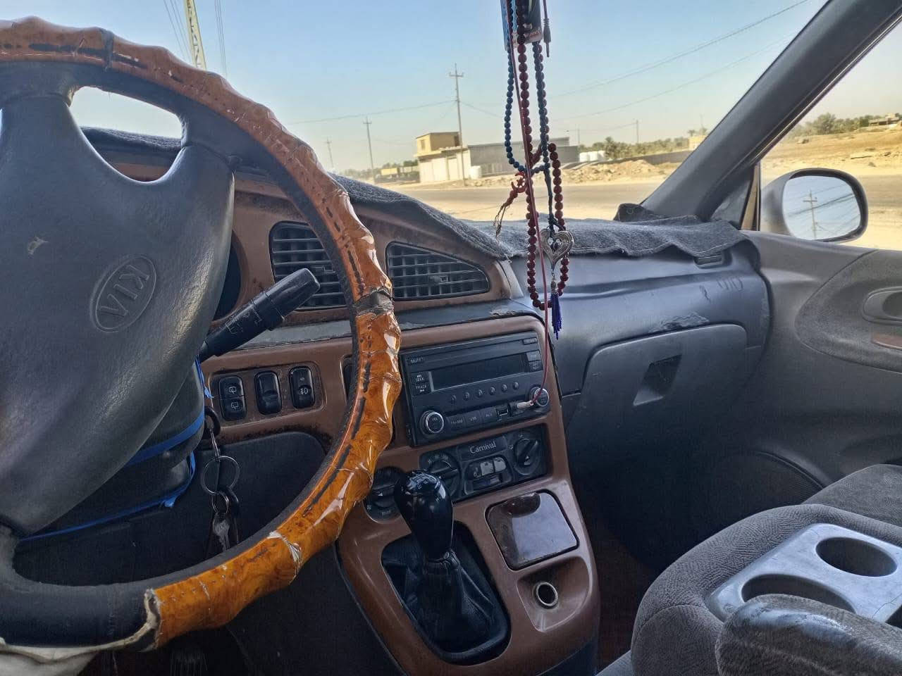 السلام عليكم
للبيع سيارة كرنفال موديل 2000

كير مكينة  كفالة 

السيارة جاهزة 

السعر 48 

مكان السيارة بابل

رقم الهاتف ***********

غير متواجد على الفيس
