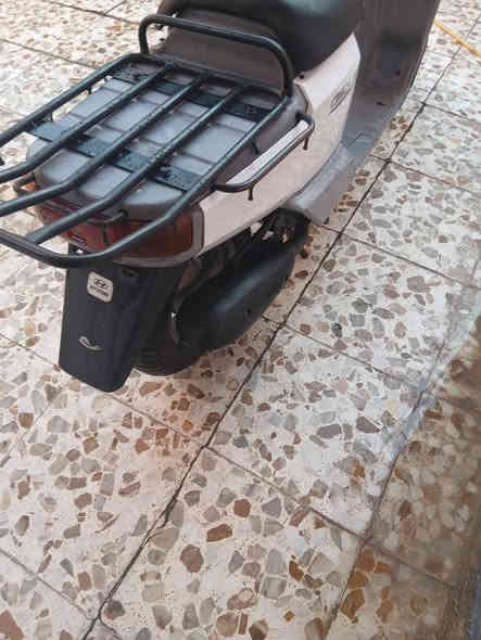 السلام عليكم بيكم يوماها ياباني سلف هندر محرك شرط الفحص اذ مو بطناش ونعومه لا تاخذهه دراجه نضافه ١٠٠ شلعه معدل اوراق كامله كهربائيات كامله كلهه نضيفه سعر ٥٢٥   مكاني بغداد الحبيبيه قرب مطعم وليد ابو الكص    ***********
