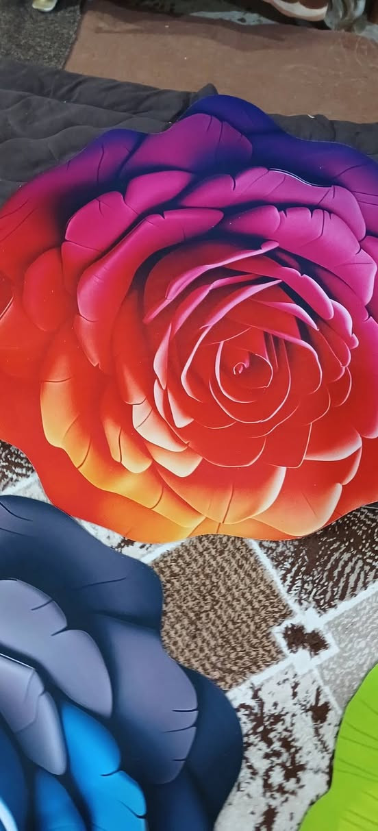 دواسه ثري دي عازل للماء قياس ٨٠ ×٨٠ / العنوان بيجي شارع المصرف مقابل مدرسة الفضيله للبنات / للاستفسار /*********** /***********
