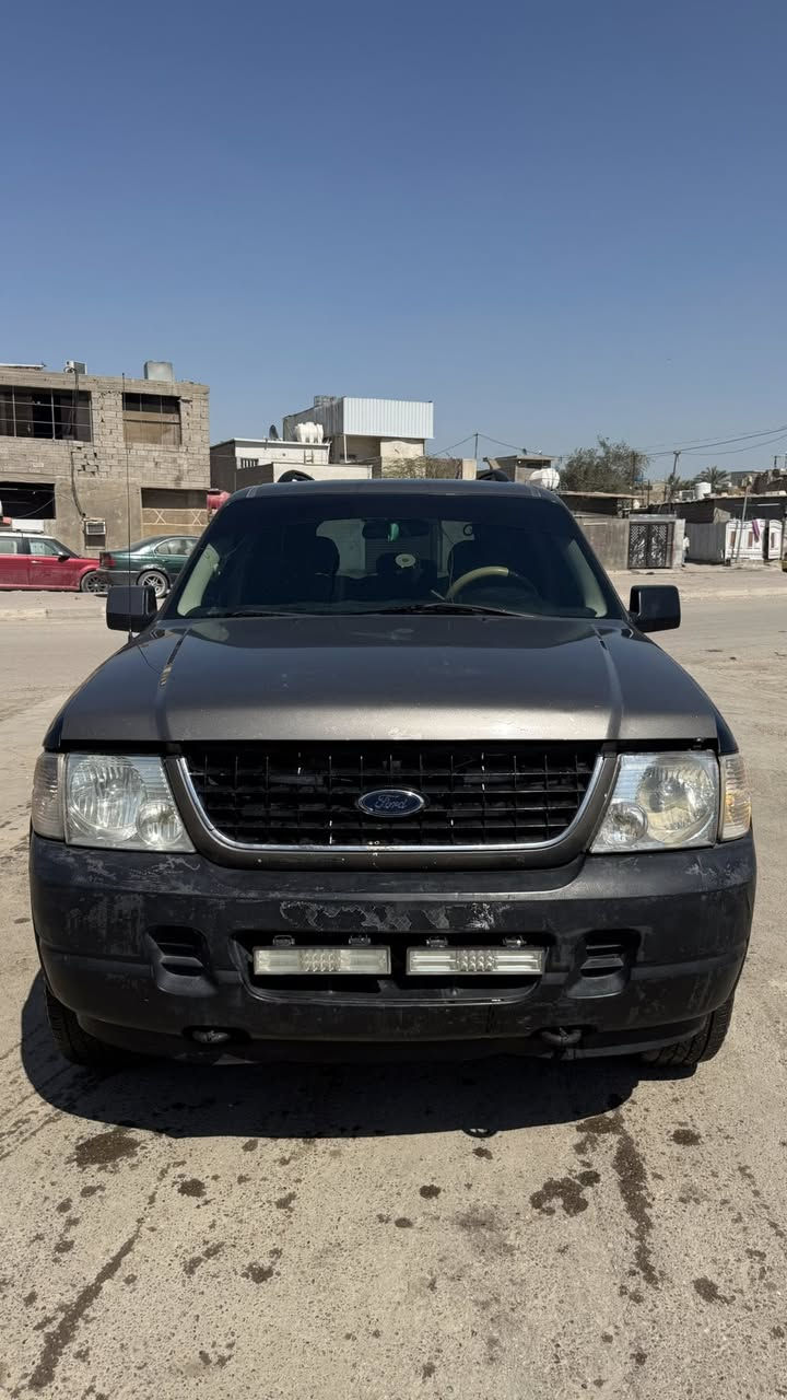 السلام عليكم
فورت اكس بلور   ادوات موديل 2005 كفالة عامة سعر 40 ورقة وبيها مجال وترهم مراوس بتاهو 2008 او جمسي 2008 مع الاتفاق عالفرق 
***********
المكان بغداد
