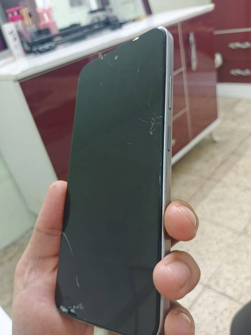 السلام عليكم انفنكس سمارت 9 الجهاز كبال عينك 
الجهاز شغال اي عطل مابي نت اتصال تكنيك كله شغال 
قيم وأخذ مكاني بغداد مدينه الصدر


**إذا كنت صاحب هذا الإعلان وتريد حذفه لأي سبب، رجاءا أرسل رسالة إلى الدعم الفني**