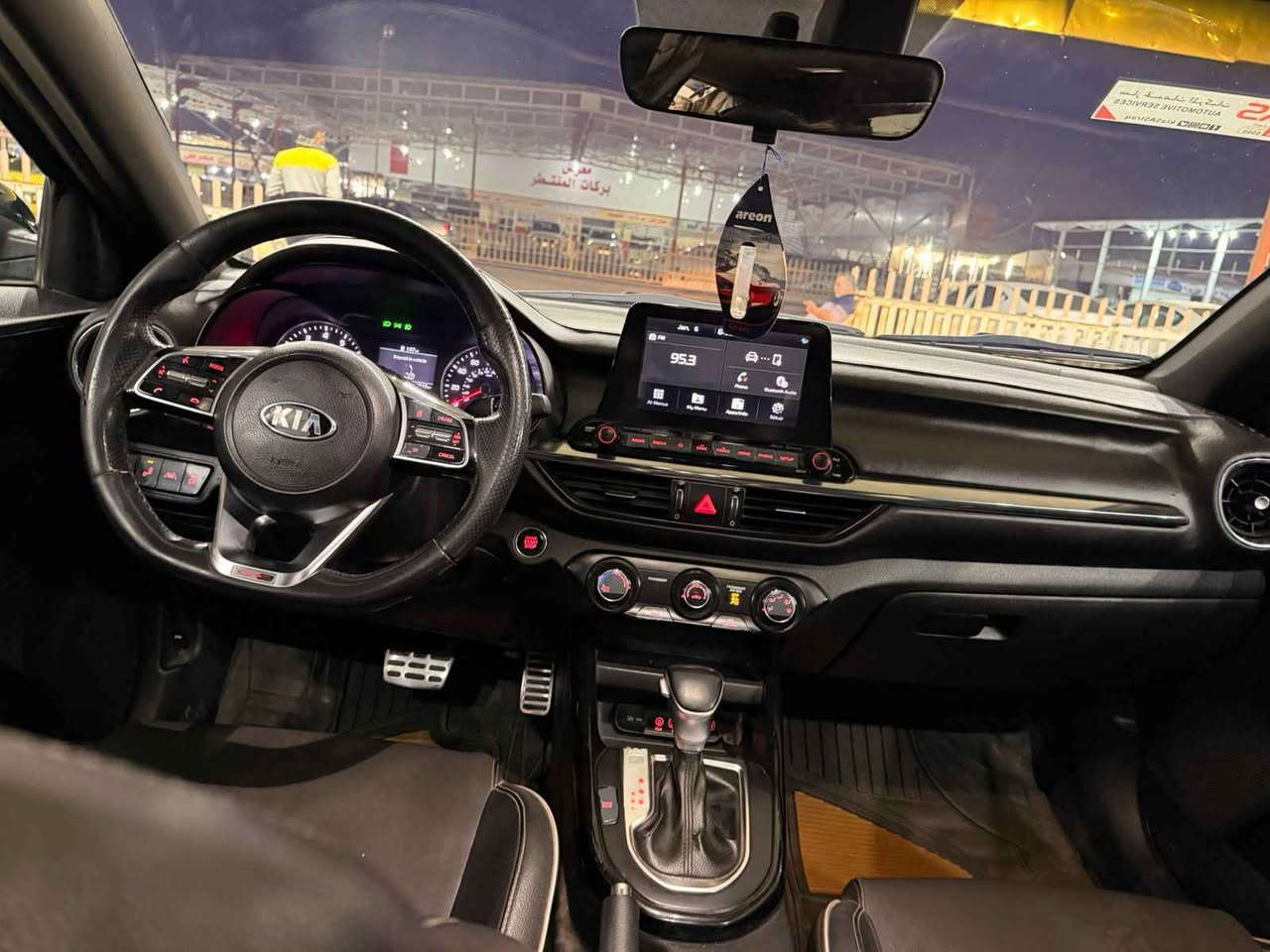 للبيع او المراوس 
فورتي ٢٠٢١ فول مواصفات جي تي رقم بغداد  امريكي قطعتين صبغ فقط مكينه ٢٠٠٠ دوش كفاله كير مكينه تبريد حداديه السعر ١٣٢ مكان السياره نجف للاستفسار ع الرقم *********** النجف, العراق
