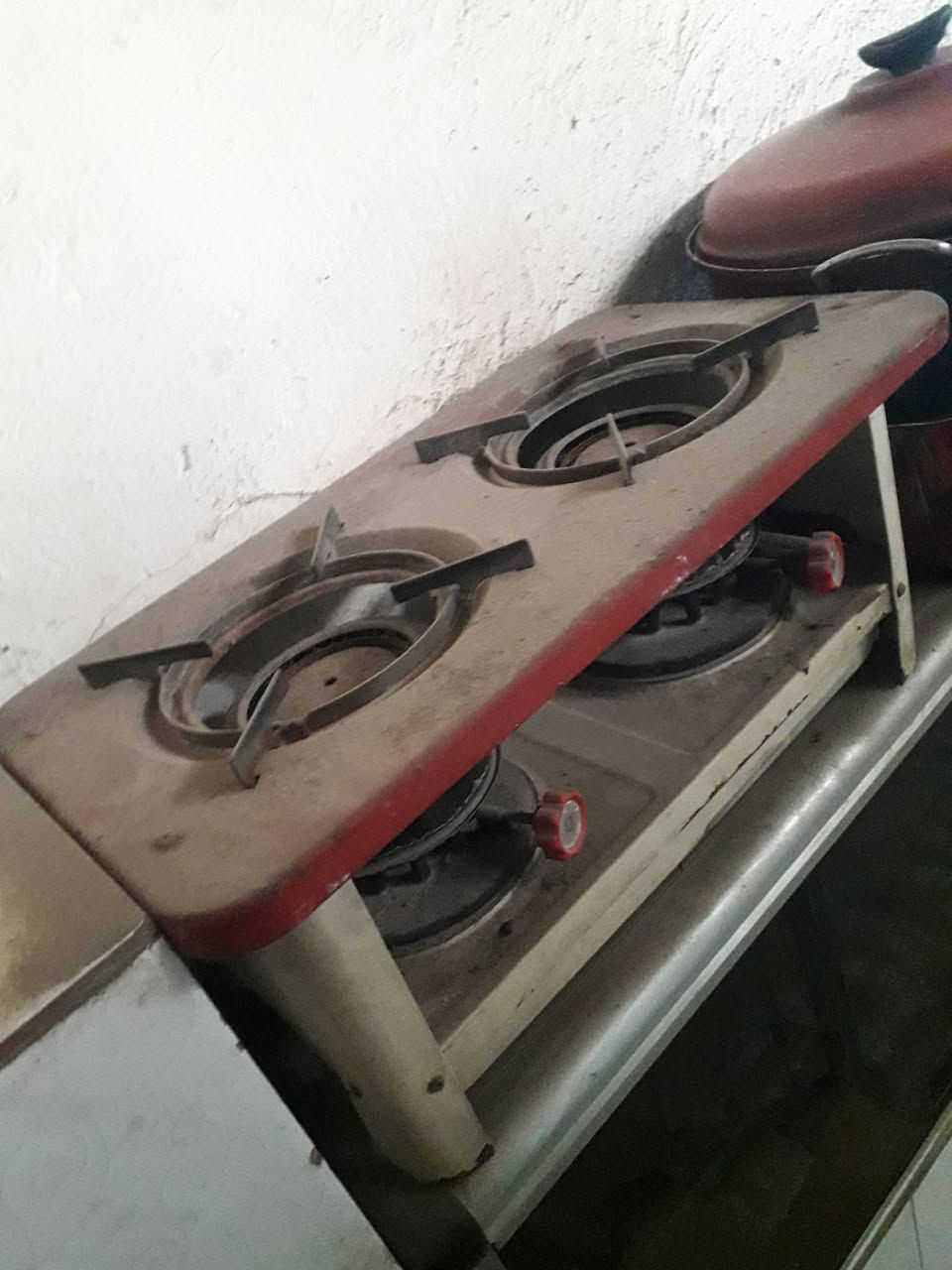 طباخ نفط انتيكه قديم
نظيف جدا


**إذا كنت صاحب هذا الإعلان وتريد حذفه لأي سبب، رجاءا أرسل رسالة إلى الدعم الفني**