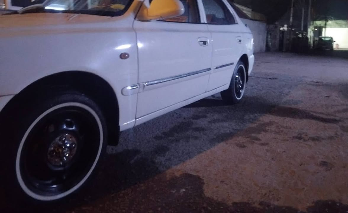 فيرنا 14 مصبوغه مكانات ابيع عام 
مكينه بيه تبيخر قليل
كير مكفول تبريد شغال 
شواصي لغود مكفولات
مكاني بغداد سعر58 وبيه مجال

***********
