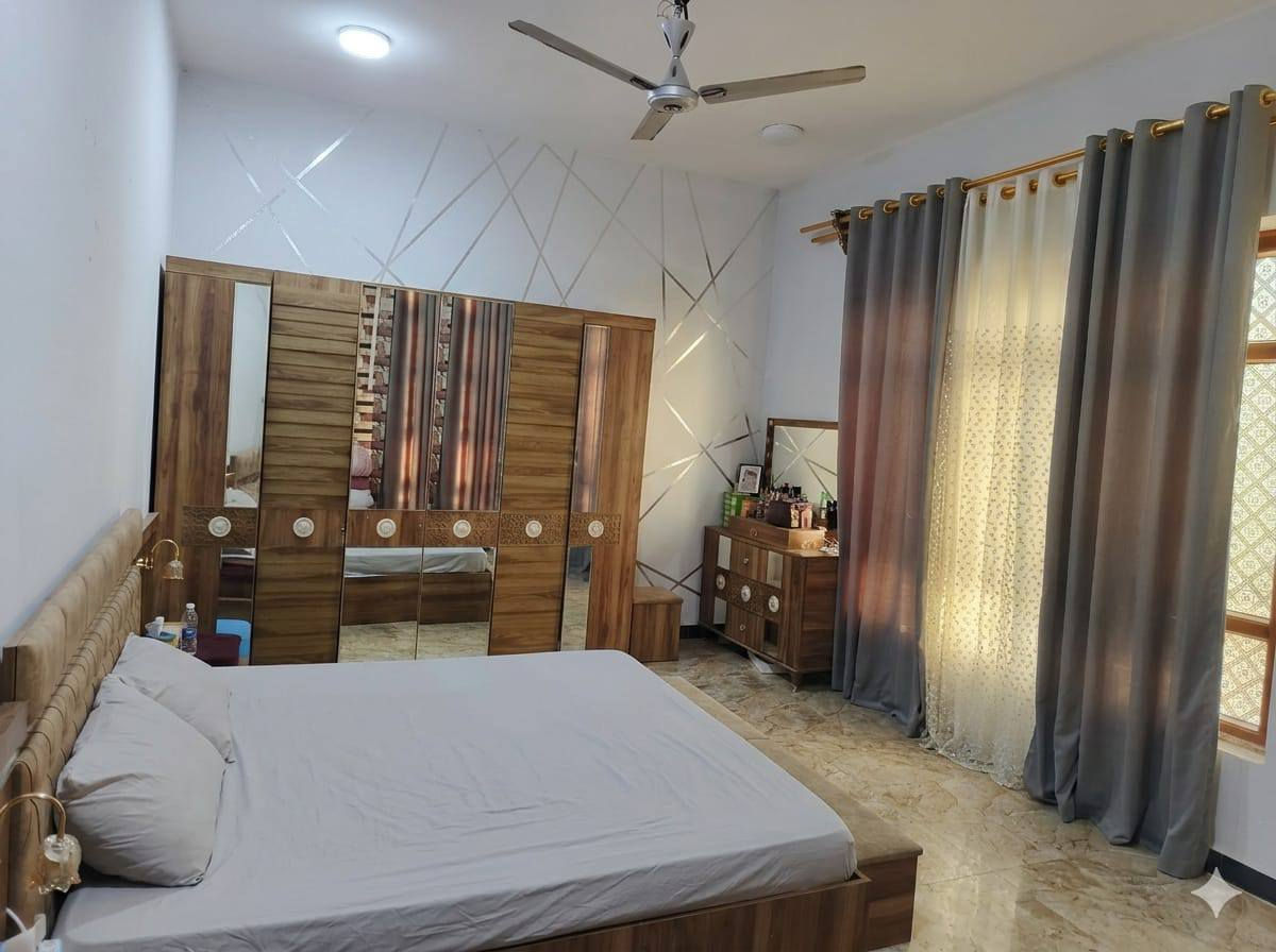 🏠دار سڪن للبيــع 
______
🔺الموقـع: الزراعيين
🔺قـرب قصابية الشمري 
_________
🟦 المساحــه : 200م
🟦الواجهه 10×20
🟦طابقيـن
  _______                  
🏠 تفاصيـل الدار 

🔺الطابـق الأول: 
🟨استقبـال
🟨مطبـخ
🟨صالــه
🟨غــرفة نوم
🟨صحيـات 
________
🔺الطابـق الثانـي: 
🟨صالـه
🟨غـرفه+مطبخ 
🟨صحيـات 
________
____________

🔺 للإستفسـار اڪثر الاتصـال على الرقـم📲
__________________
***********📱
__________________

                             أو مراجعــة 
          🔺🔺🔺مڪتب الغيـث للعقـار🔺🔺🔺
         ((حي العسڪري الاول قرب مطعـم نذيـر ))
