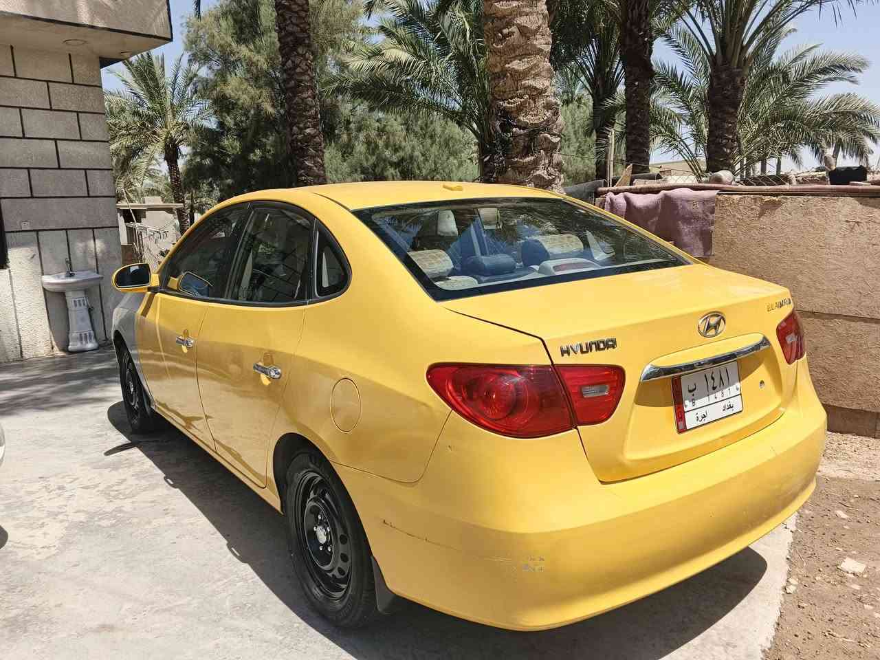السلام عليكم انترا موديل 2008 امريكي حادثهة جاملق وبنيد بدلات باقي سيارة كفالة محرك كير كفالة تبريد ثلج منضومة جديدة حدادية جديدة تخم تاير سيارة جاهزة عل خير عنوان بغداد قرب مجمع بسماية رقم هاتف ***********
