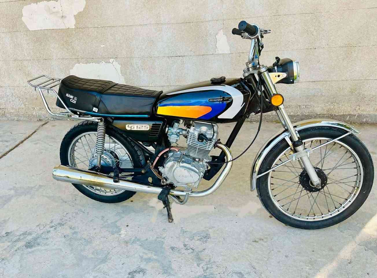 سلام عليكم دراجه للبيع شاصي 2015اوراق اصولي تعمير 22ماطور خير من الله سعر (475)وبيهه مجال بسيط 
واسط الاحرار الحسينيه 
***********
