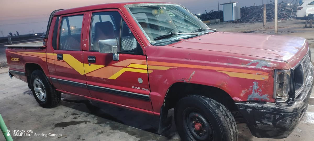 السلام عليكم اخوان سياره مستبوشي موديل 94 للبيع رقم صلاح الدين دولي السنويه ٣٠ العنوان صلاح الدين ناحيت الاسحاقي السعر خاص الرقم ***********
