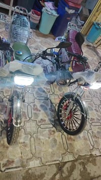 للبيع دراجات الثنين  وحده انضف من وحده بعدهن زيرو 2025 الحمره سعره925 ...