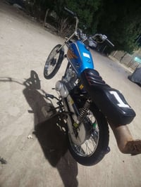 سكنر • مديل ٢٥ • اوراق