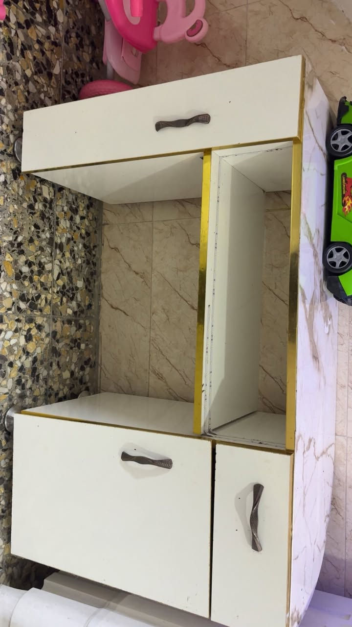 السلام عليكم ميز اكرلك وياه كم حاجه مواد اكرلك ب١٠٠الف مكاني الغزالية


**إذا كنت صاحب هذا الإعلان وتريد حذفه لأي سبب، رجاءا أرسل رسالة إلى الدعم الفني**