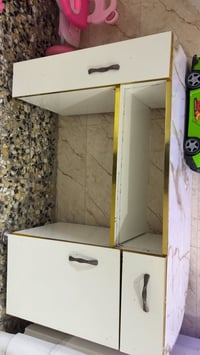 ميز اكرليك • مواد اكرليك • الغزالية