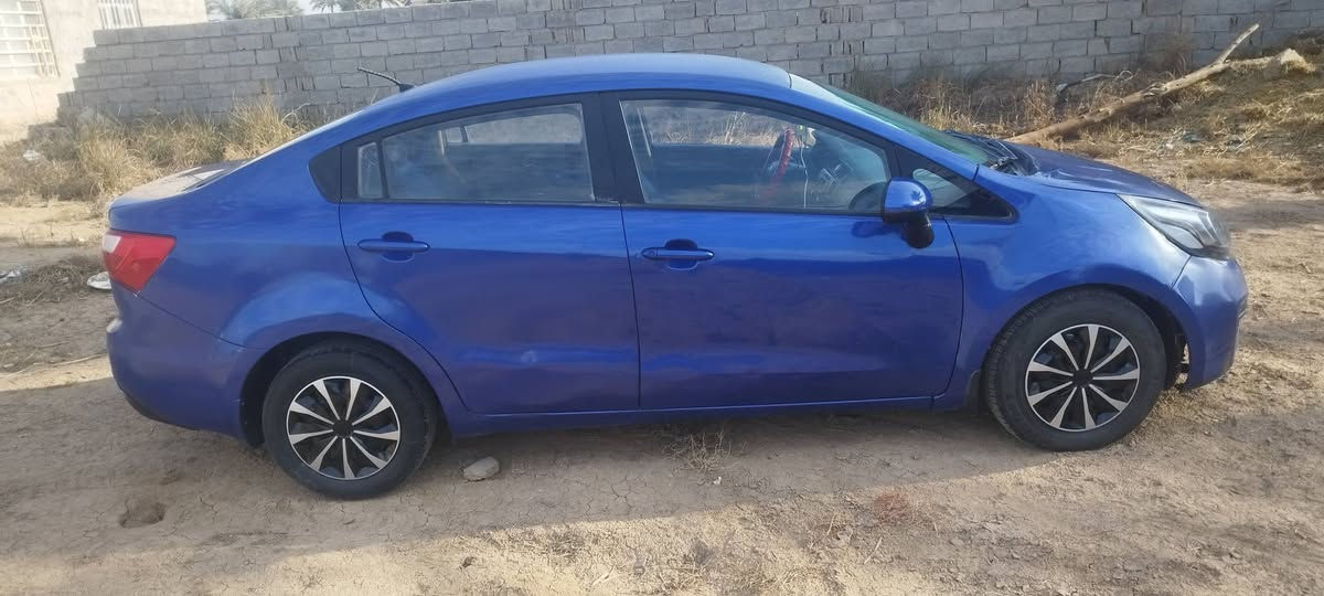 سلام عليكم للبيع ريو موديل 13بيه تبديل بنيد وجاملغ  سنويه 
ل 27محرك وكير خير من الله مصبوغه حزام اثر جراد مكاني 
حله ابي غرق رقمه بابل  السعر 75وبيه مجال
اتصل ***********
