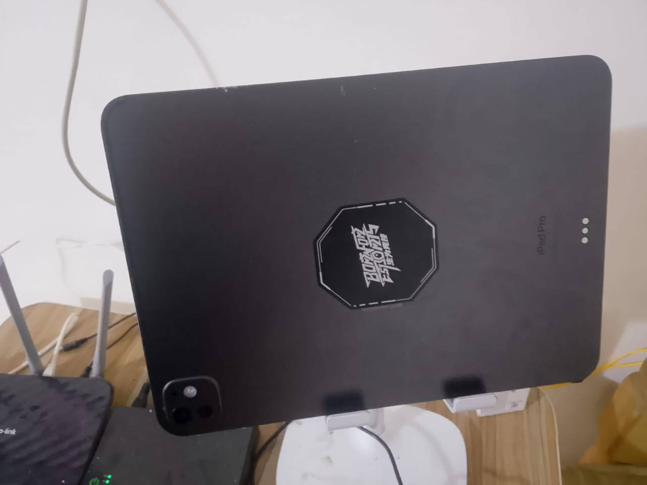 للبيع ايباد 11 برو ماكس ذاكره 256 يدعم 120 فريم ببجي لتراسل خاف رقمي ***********
