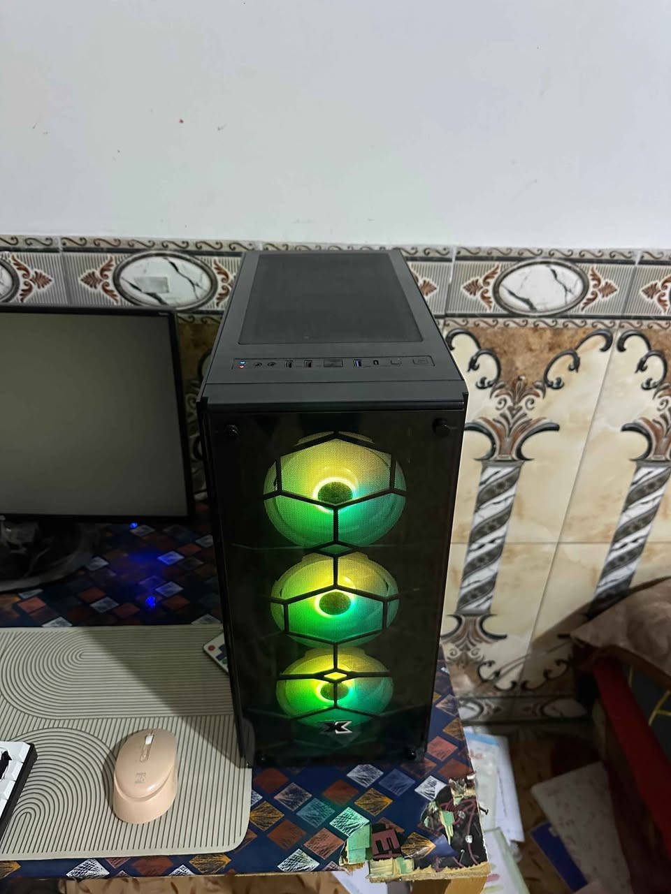 كيس حاسبة 
وياه 4 فانات 
وهب المدينة, البصرة


**إذا كنت صاحب هذا الإعلان وتريد حذفه لأي سبب، رجاءا أرسل رسالة إلى الدعم الفني**