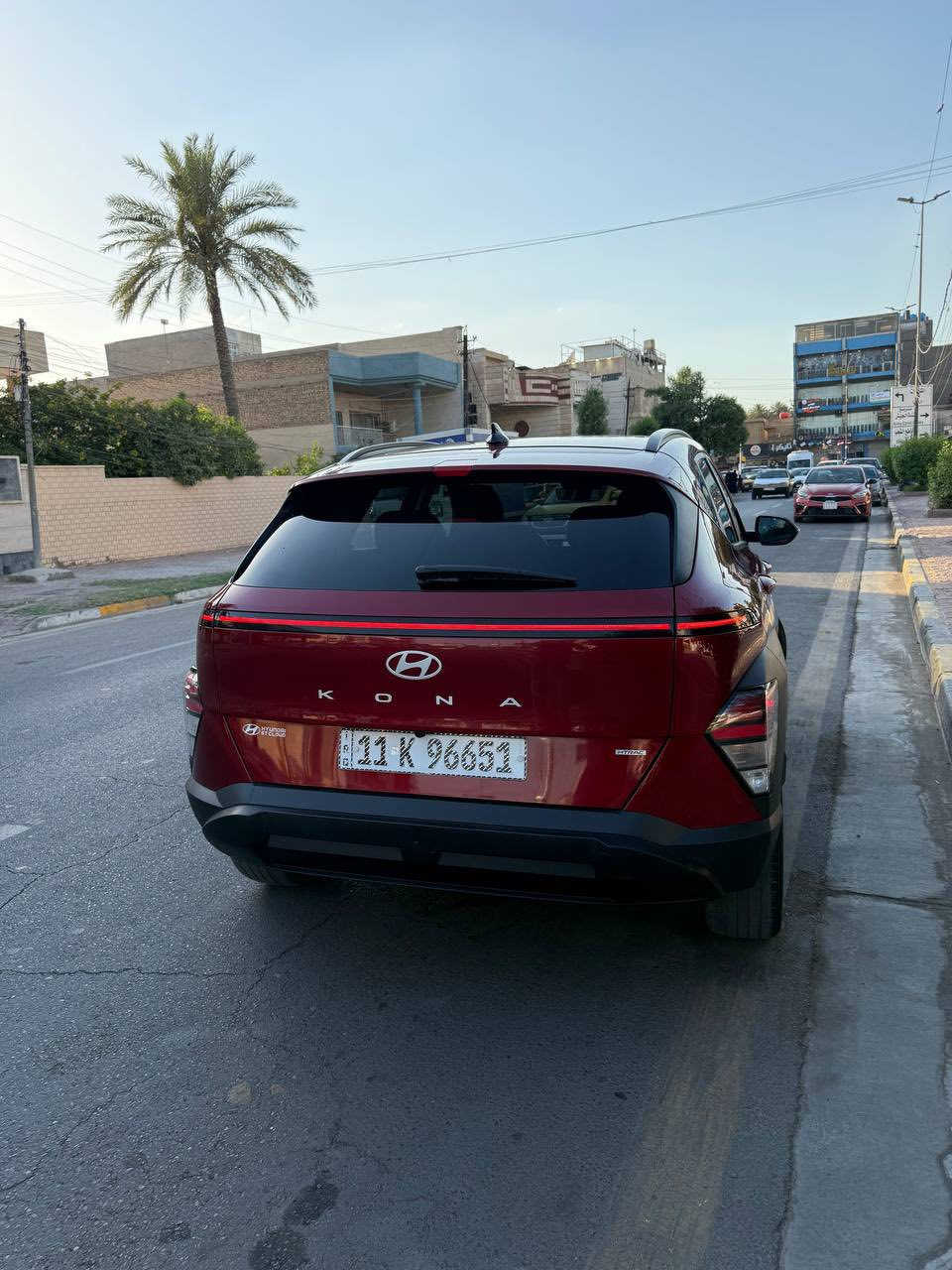 السلام عليكم للبيع ماكو هيج سعر بهاي نضافه سعرهه ب 175$او مراوس بناصي حديث
هونداي كونا وارد امريكي موديل(2024 )  

ترقيم جديد هزه السيارة 100‎%‎ 

 حادث السيارة بسيط جدا دعاميه اماميه فقط باقي السيارة كفاله عامة السيارة جديدة 

( ماشية37 )

ليبل واحد بدون صبغ تبديل دعاميه اماميه نفس لون سياره بدون ايرباك 

""مواصفات Sel

(داخل اسود )

بصمة تشغيل . بصمة ابواب . بصمة صندوك

هندبريك بصمه

كشنات كهرباء 

تبريد قتعتين خلفي

تبريد لمس بيانو منفصل حار بارد

ويلكب جبير فراشة 

محرك 2000 دوش

منافذ typse

مصابيح LED أمامية.

مصابيح LED خلفية.

اشاير مري 

رادار امامي مانع تصادم

رادار بلمري نفطه عمياء 

تحديد مسار 

رادار خلفي تنبيه عبور + بريك ذاتي

نظامي  Android Auto و Apple CarPlay.

شاشة جبيرة متصله كار بلي 

تشغيل عن بعد

لايتات امامية عدسات زنون

السيارة كامله مكمله

 كتلوكات الشركة ارضيارت الشركة

دهن فلاتر كله جديد مابي نقص

العنوان بغداد 

استفسار *********** وتساب
