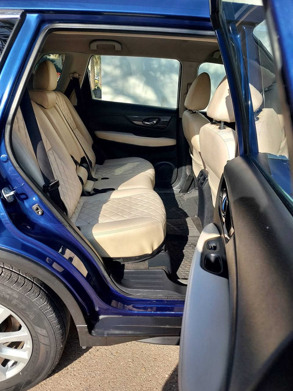 السلام عليكم ..نيسان روج 2018..المواصفات
باب كهرباء..بصمه..بجم لد بلاد..رادار امامي وجانبي ..مري هيتر ..ستيرن هيتر..كراسي تدفئه..كامره دواره حساسات....محرك 2500مرغوب التما..عدد49000الف مايل..حاث امريكا جامرلغ وبنيد فقط خارجي مكفول لغد شواصي واحدث بغداد الجامرلغ الايسر كذالك فقط خارجي يعني صبغ فقط جامرلغ عدد2امامي وبنيد.. السعر 14900...معلومات اكثر***********..وات ساب متوفر...بلا زحمه عليك ماعندي وقت ارد على تعليقك
