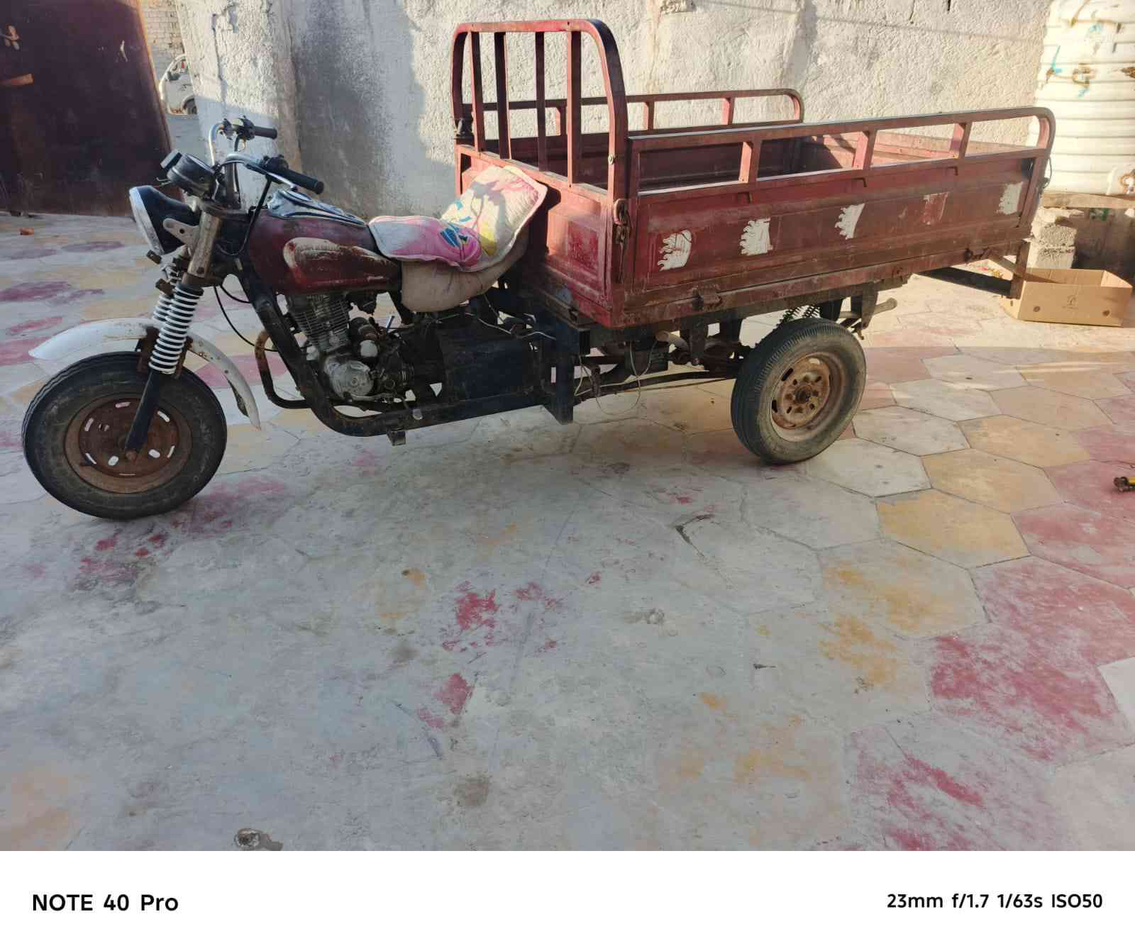 سلام عليكم سوته لبيع موديل 16ادوات أتعهد من سرقه او اي شي مكينه جديد تايرات جديد كله شغاله والباقي كدام عينك السعر 600وبيه مجال المكان ناصرية الشطره هاذ رقمي ‏‪***********‬‏
