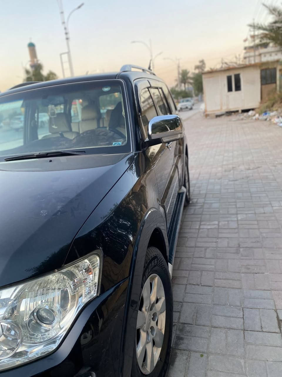 السلام عليكم باجيرو ٢٠١٦ مكينه ٣٥٠٠ اللون اسود ملكي مكفوله مواصفات شاشه كبيره بلاديه كامره دواره اشياره ب المري اشاير ترحيب كشن كهرباء  داخل بيجي واسود صاج السعر ١٧٦ رقم الهاتف ***********
