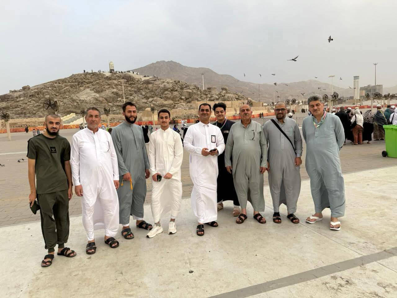 يعلن مكتب الحاج عمر كامل الحياني للحج والعمرة
عن استلام جوازات عمرة شهر شوال (البرنامج الذهبي)
فندق أعمار المنار شارع ابراهيم الخليل مشيا على الاقدام 
5 ليالي المدينة المنورة 
5 ليالي مكة المكرمة
السعر 550 دولار 
المقاعد محدودة وسيكون آخر موعد استلام الجوازات يوم الخامس والعشرون من شهر رمضان المبارك 
للحجز والاستفسار زيارة مكتبنا الكائن في الرمادي شارع 17 مقابل جامع محمد عارف او الاتصال على الارقام التالية 
***********
*********** 
ومن الله التوفيق .
