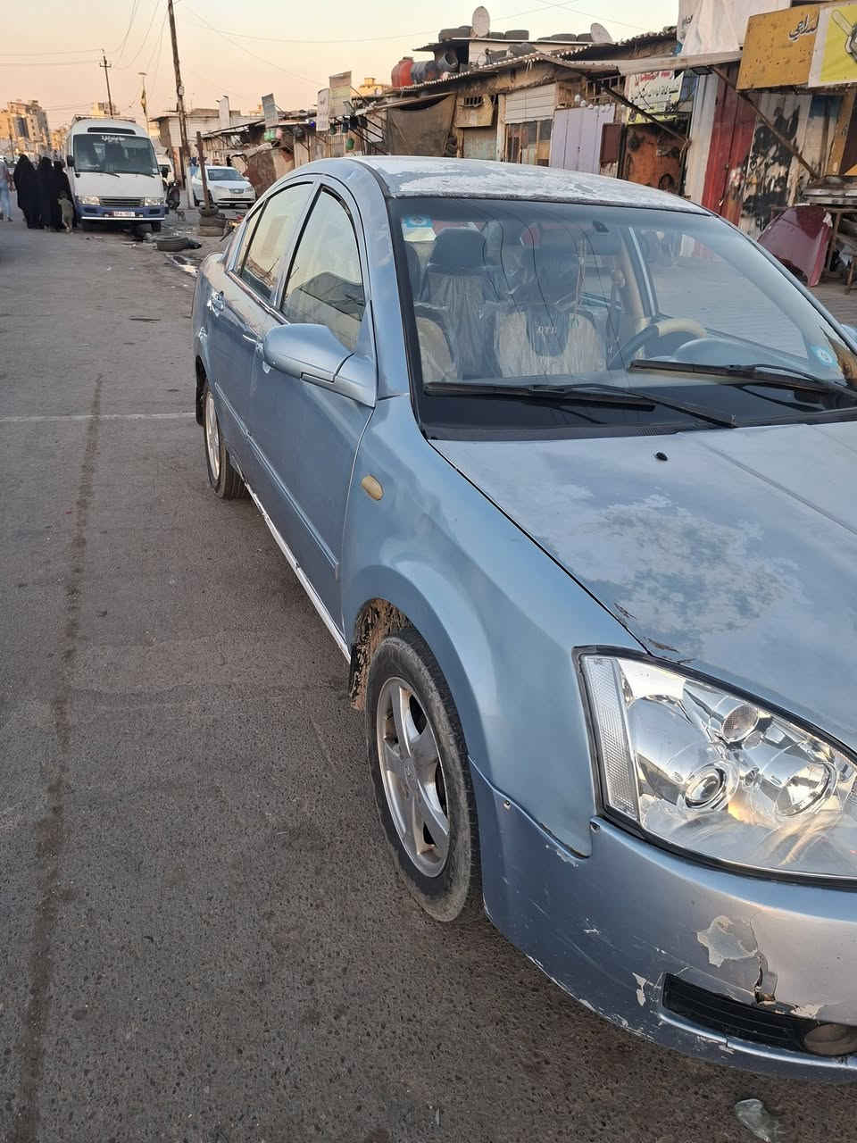 سلام عليكم شيري A5مديل 2009 كير ومكينه مال بيكاشو 1600تدفئه تبريد شغال 
سياره كل ابلاديه ما عد قطع صبغ وحد بيه العنوان بغداد الكاظميه السعر 40وبيه مجال رقم موبايل ***********غير متواجد على فيس بوك
