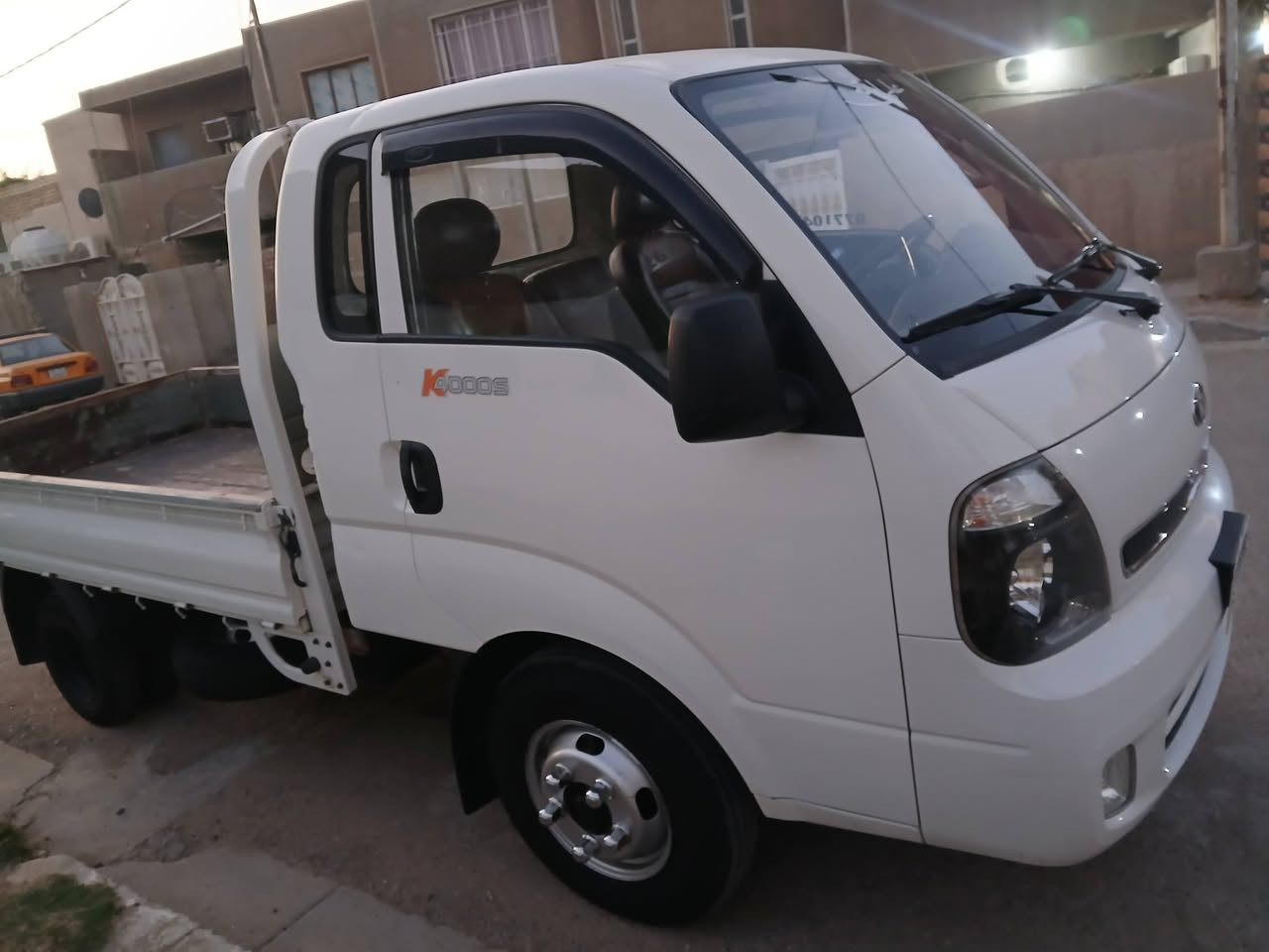 سلام عليكم كيا فحل موديل ١٦ مكفولة كفالة عامة كلهة بلادية جاهزة للشغل بسمي تحويل ثاني يوم السعر ١٣٢ بيهة مجال بسيط موبايل ***********مكاني بغداد
