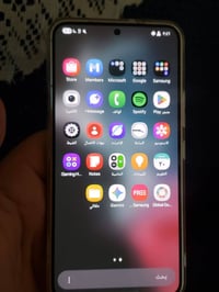 جهاز سامسونك اس٢٢ العادي لون ابيض ذاكرة ٢٥٦ والجهاز مواصفاته معروفة ال...