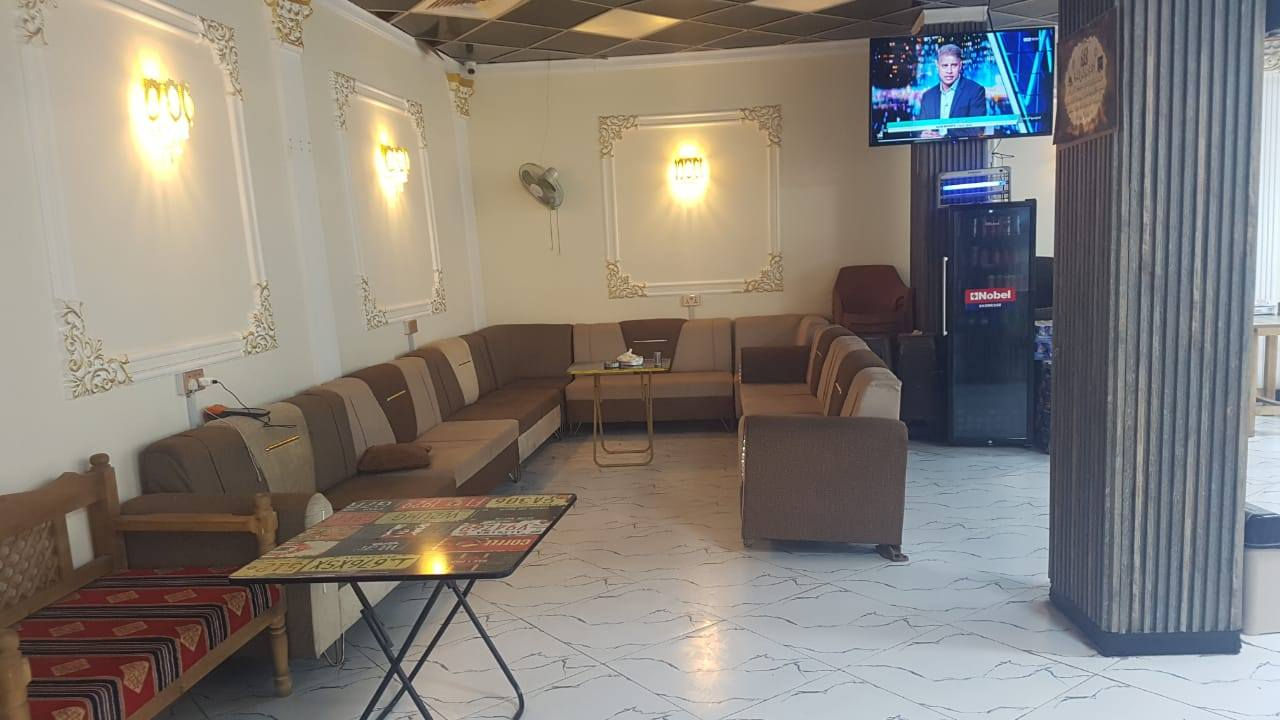 محل للبيع سرقفلية عنوانه كرادة داخل مجاور محطة وقود ابو اقلام الشارع العام شارع تجاري مجمع الحلاقيين للاستفسار الاتصال
***********
