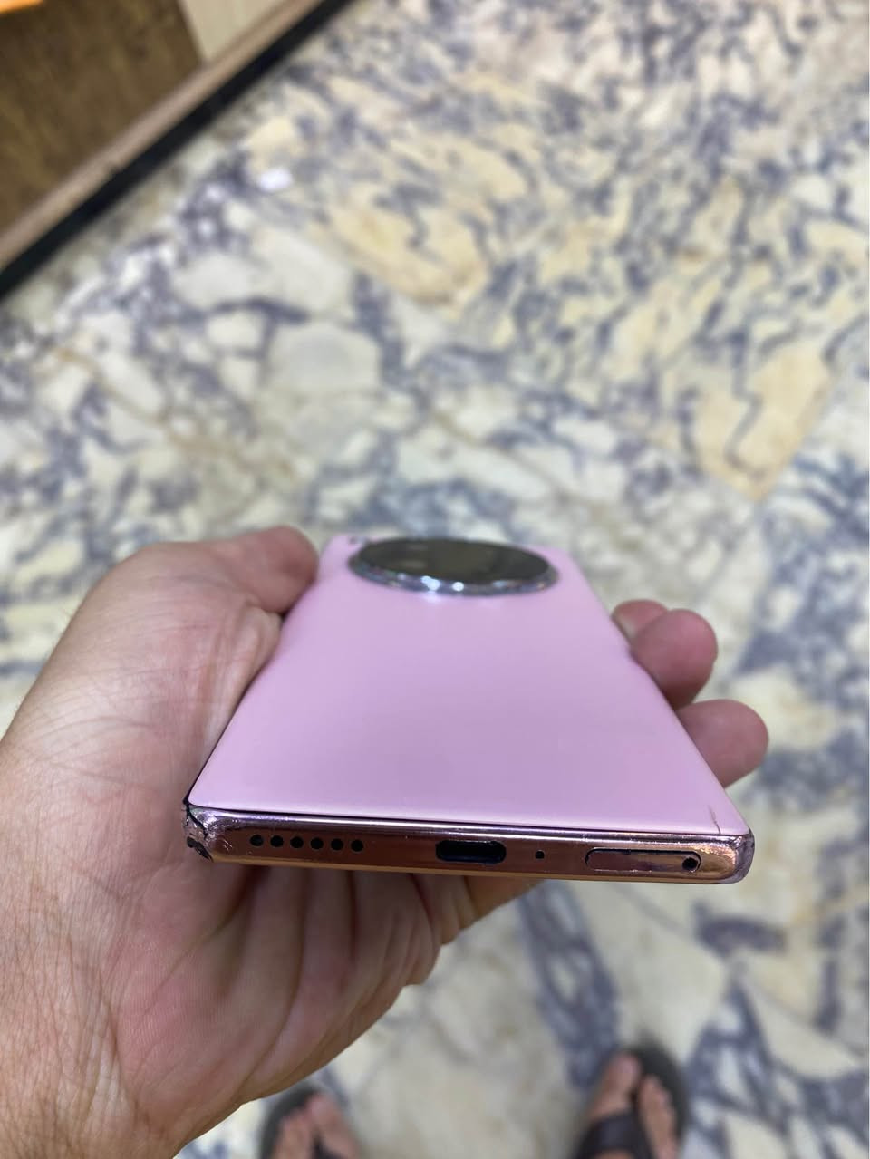 السلام عليكم انفنكس زيرو 40 غني عن التعريف ذاكرة 512 رامات 12 مستخدم سنه وحده وكدامك نظافتة اريدة 220 الف وبي مجال ان شاء الله
*********** 
الحبيبية قرب ساحة الحمزة بغداد, العراق
