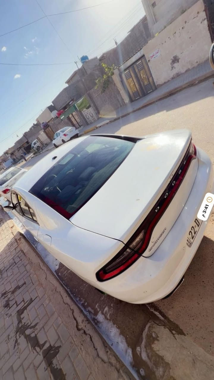سلام عليكم
دوج جارجر 2019
سيارة أمريكي داخليه كلين 
فقط بارد 
سياره sxt 
مواصفاتها معروفه 
سياره رقم اربيل باسمي هزه جديده 
103مايل 
حداديه جديده 
تخم تاير جديد 
كير مكينه مكفولات 
سياره بغداد بلديات
هاتف:***********
