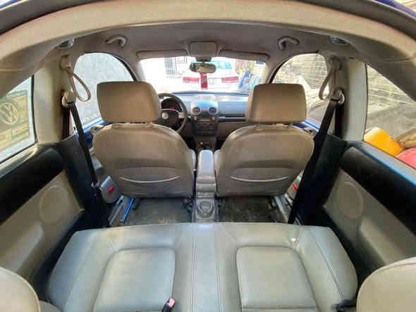 السلام عليكم سياره بيتل 2007 مصبوغه جماليه كامله حلوه سياره للبيع 60 ورقه 
مراوس عادي بتيكو كون نظيفه ***********
