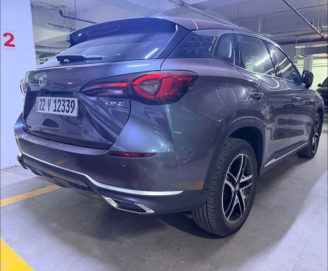 MG One 2024 (Comfort)
سيارة ام جي وان ٢٠٢٤ مواصفات كومفورت

(فول مواصفات عدا البانوراما)

كراسي جلد

بصمة تشغيل عن بعد

ويل ١٨

كاربلاي

كامرات حساسات 

ماشيه 800 كيلو بعدها السيارة على وضع الشركة

بيها طعجة بسيطة جهة باب السايق

مكان السيارة اربيل
للبيع ١٦٢ ورقة وبيها مجال


**إذا كنت صاحب هذا الإعلان وتريد حذفه لأي سبب، رجاءا أرسل رسالة إلى الدعم الفني**